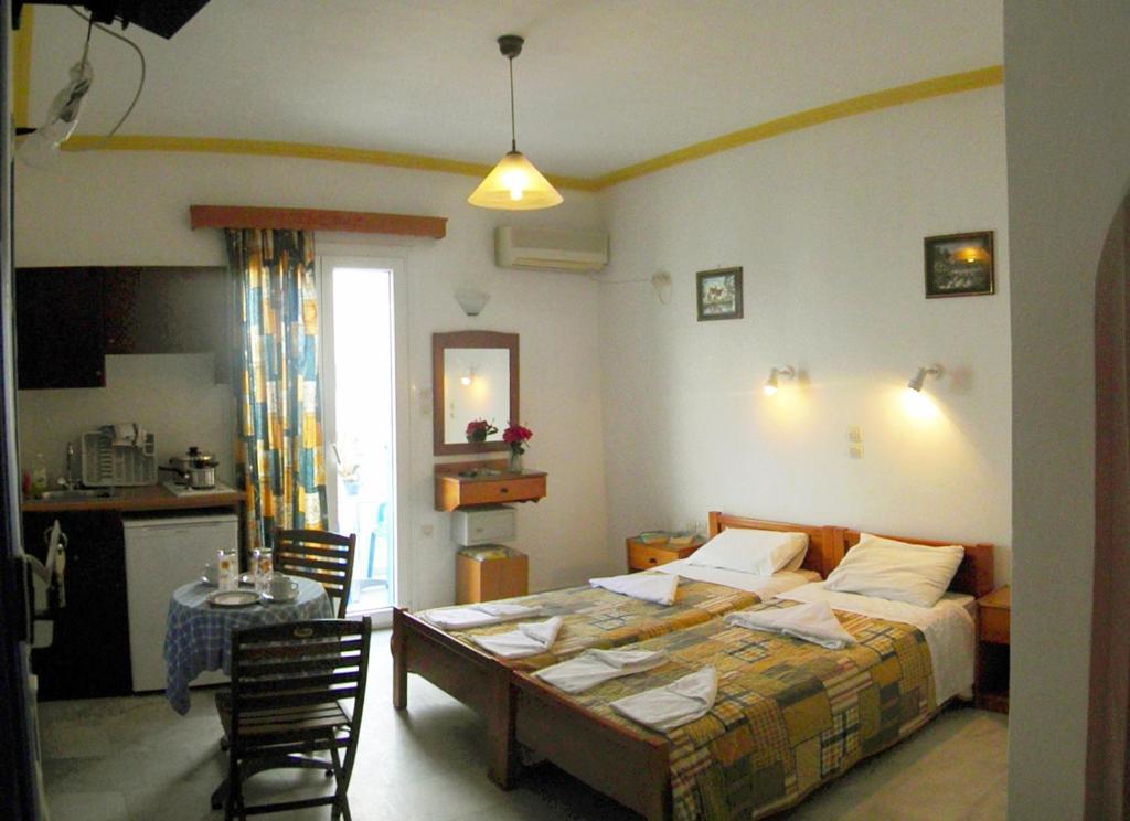 Studios Rea Sun Naxos City Zimmer foto